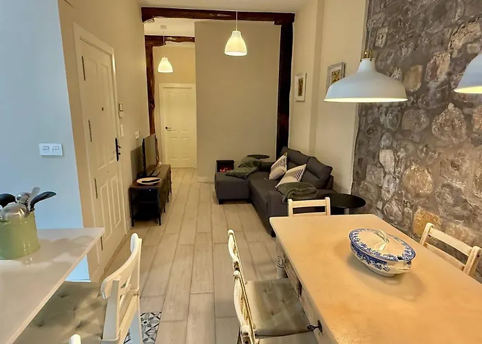 Amuma Justina Etxea , En Casco Antiguo