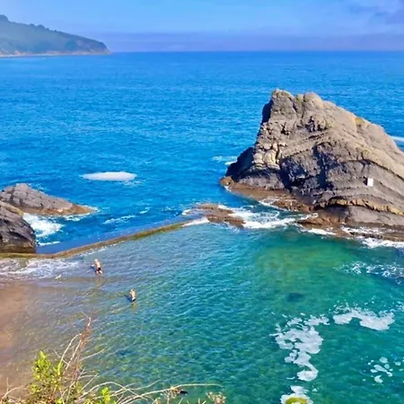 Amuma Justina Etxea , En Casco Antiguo *