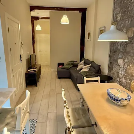 Amuma Justina Etxea , En Casco Antiguo